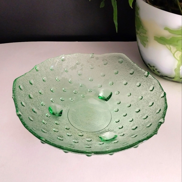 💥💥Vintage Clear Green 3 Footed Hobnail Open Candy Dish 8” X Apprx 3” Tall - Picture 2 of 8